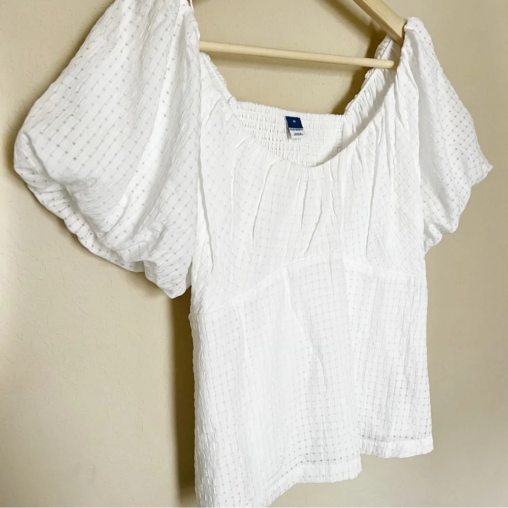 Old Navy White Puff Sleeve Cropped Blouse